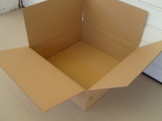 Faltkarton 540x540x200mm 2-wellig braun