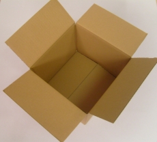 Faltkarton 227x227x195mm 1-wellig braun